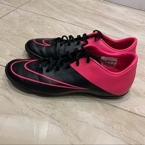 NIKE indoor soccer shoes ⚽️